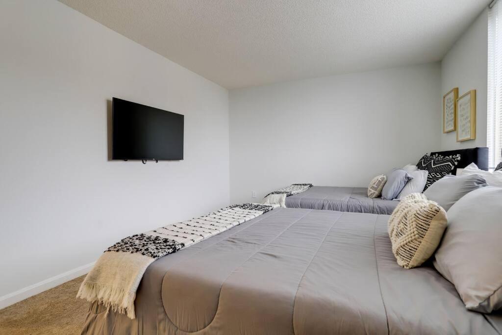 Fantastic 2 Bedroom Condo At Ballston With Gym Arlington Bagian luar foto