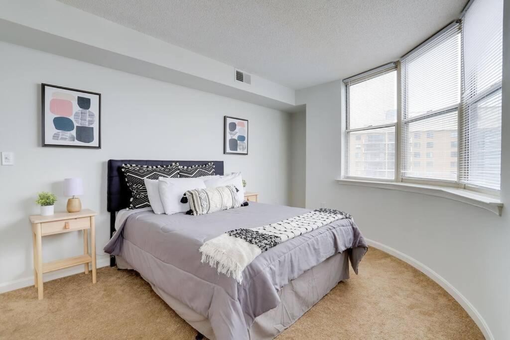 Fantastic 2 Bedroom Condo At Ballston With Gym Arlington Bagian luar foto