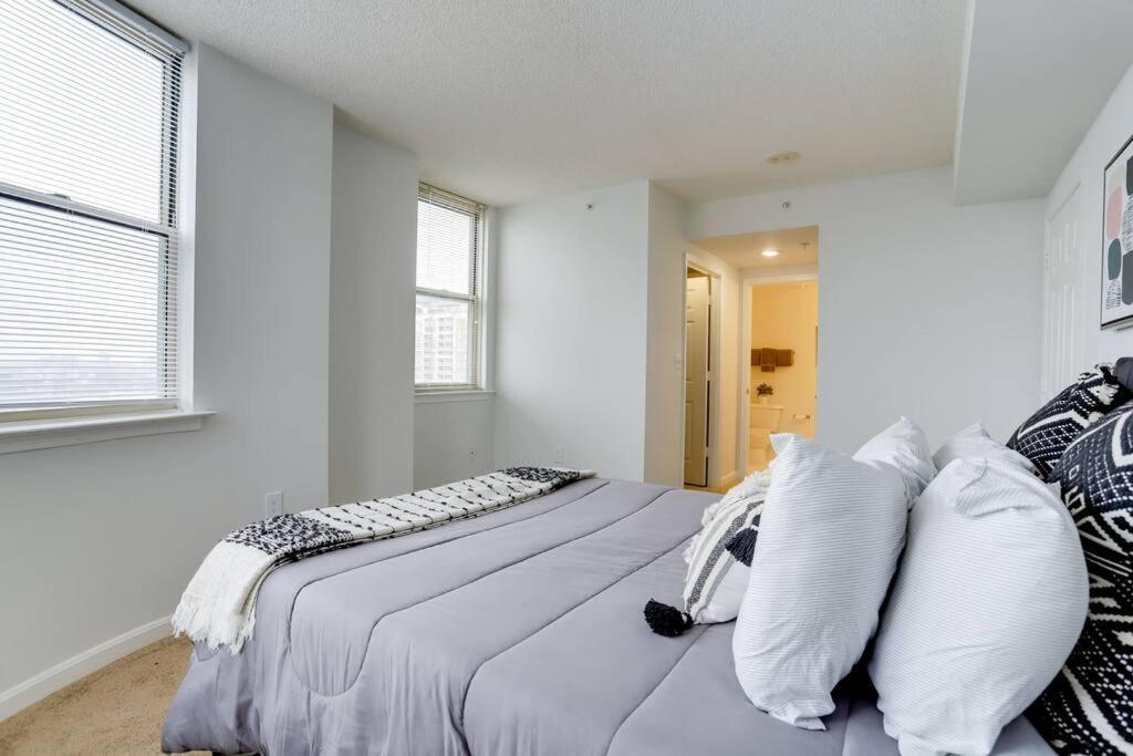 Fantastic 2 Bedroom Condo At Ballston With Gym Arlington Bagian luar foto