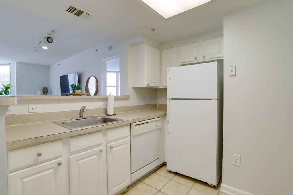 Fantastic 2 Bedroom Condo At Ballston With Gym Arlington Bagian luar foto